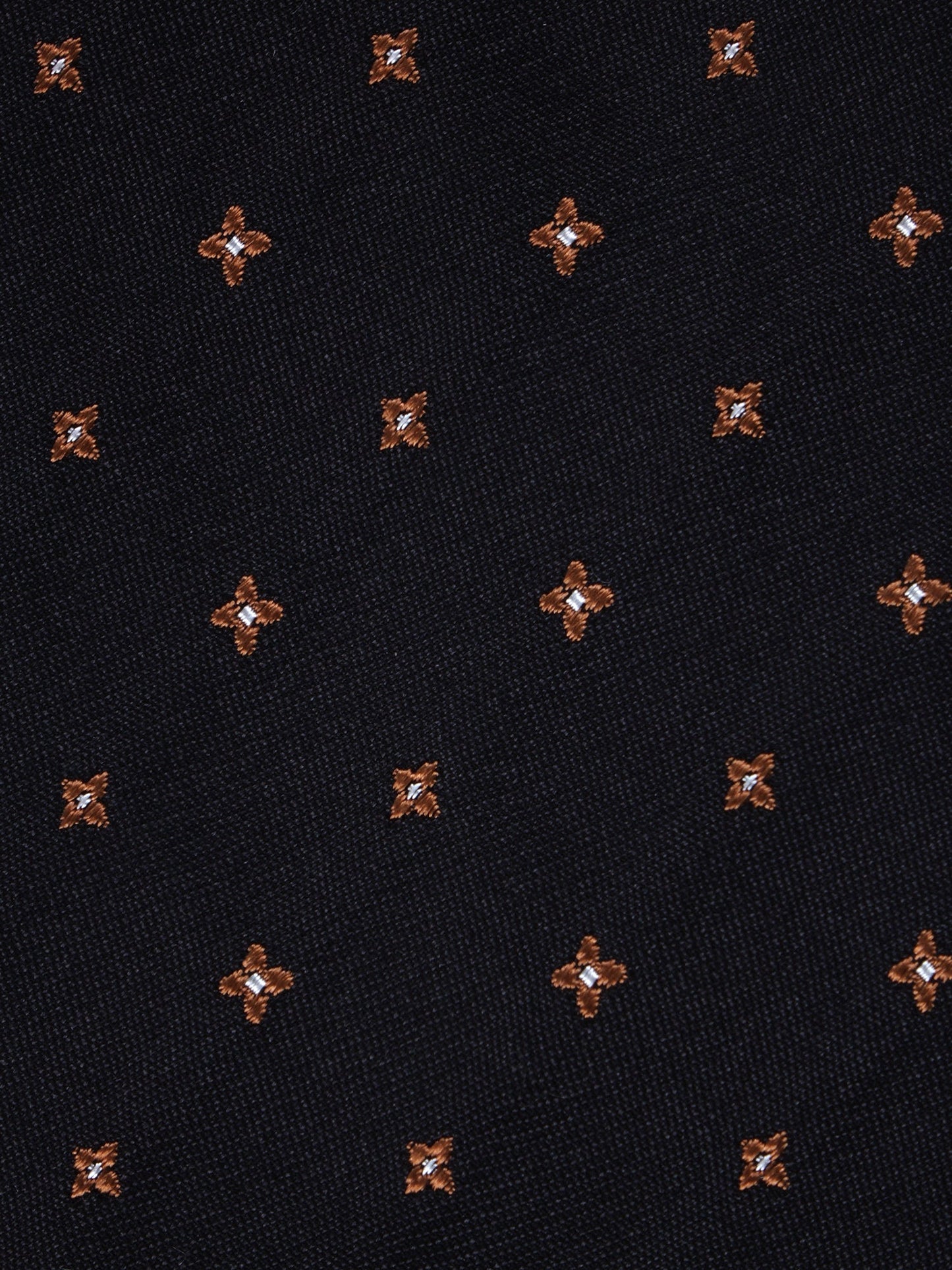 Luxury 3-Fold Silk Necktie in Black