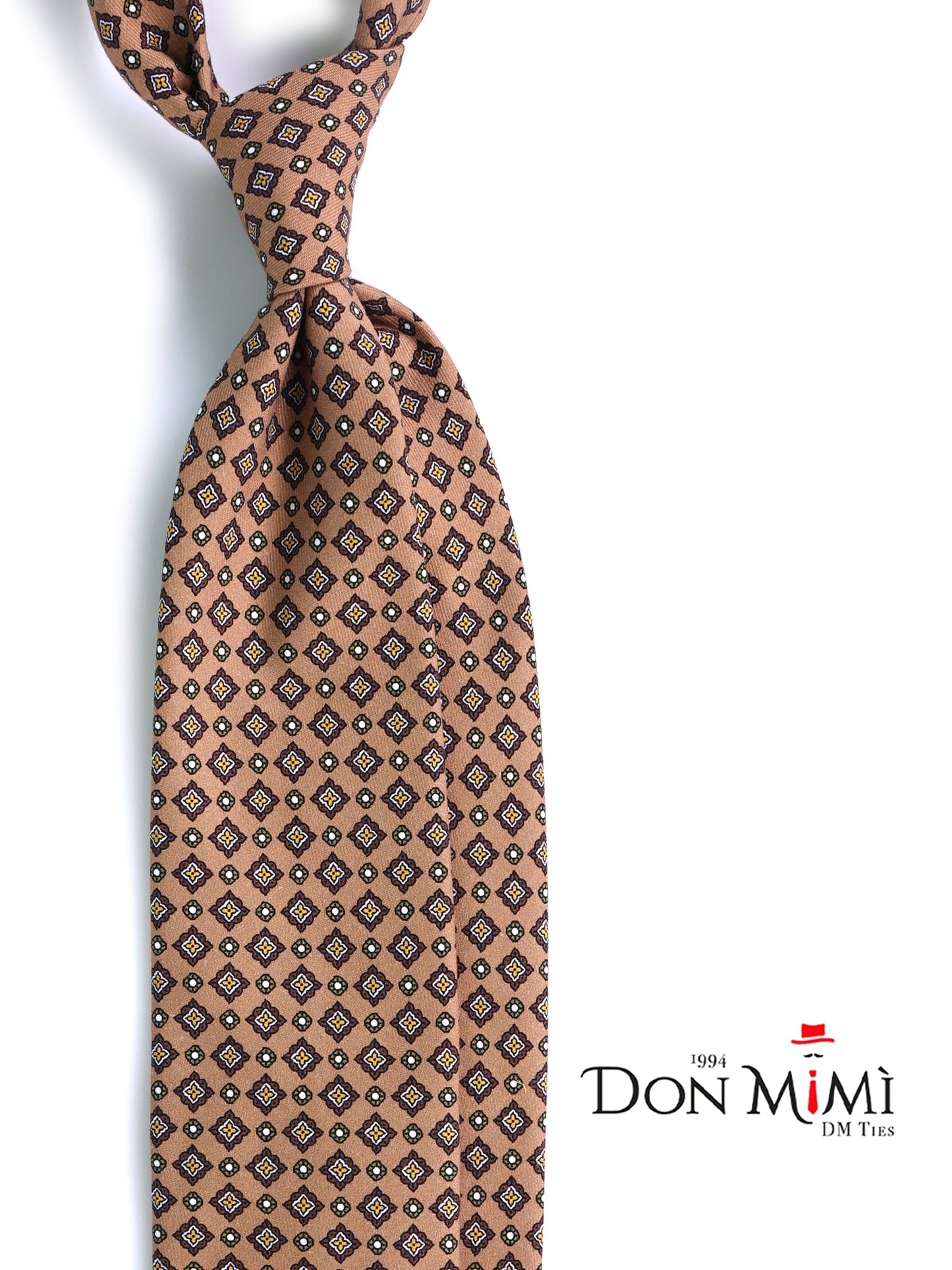 Luxury Silk Necktie in Beige