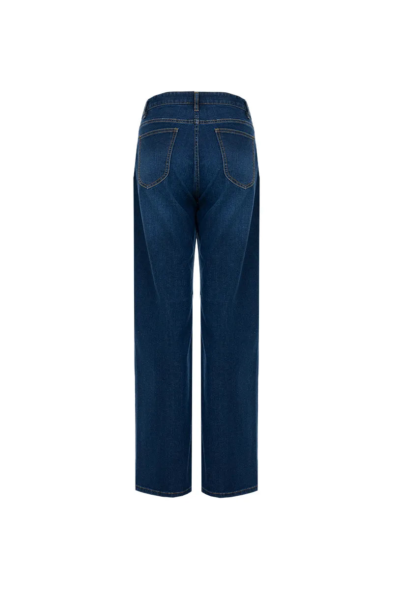 The Relaxed Minimalist Jean