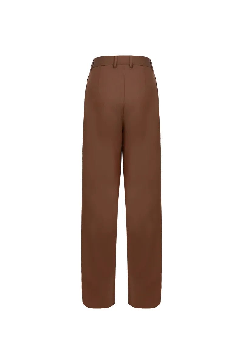 The Sculpted-Pleat Utility Trouser