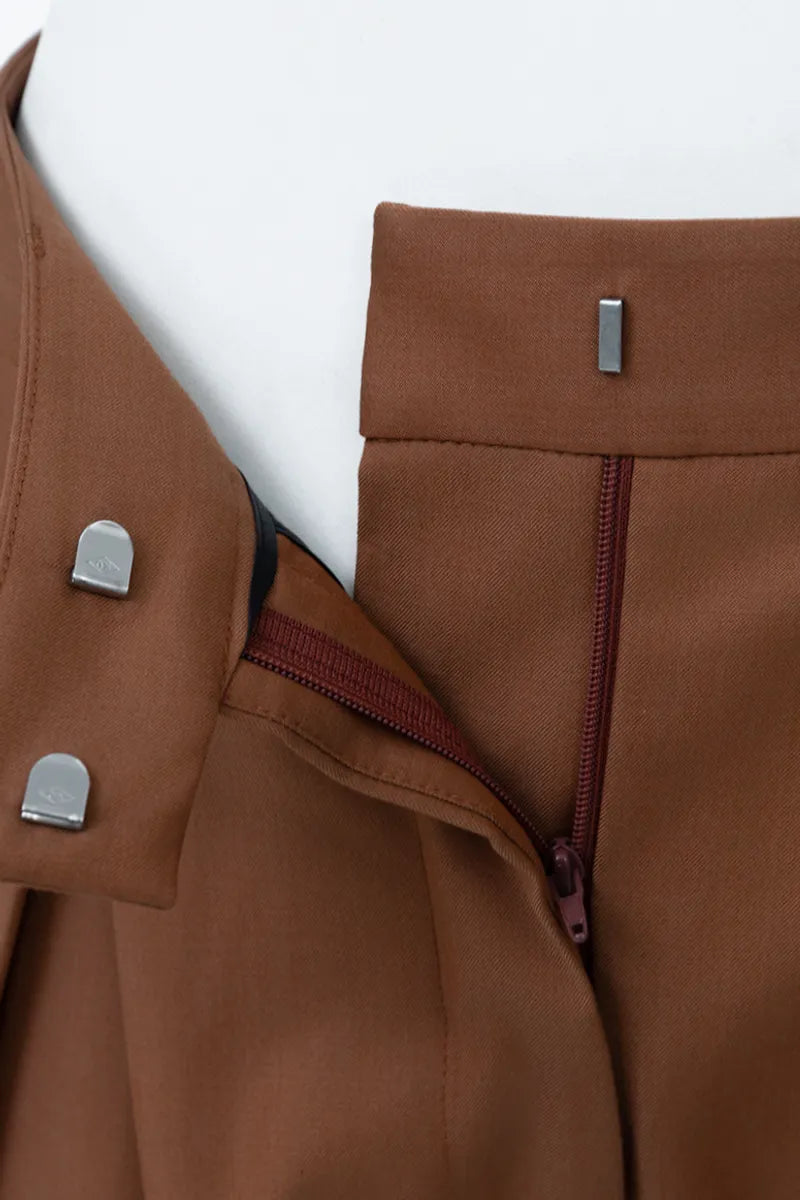 The Sculpted-Pleat Utility Trouser