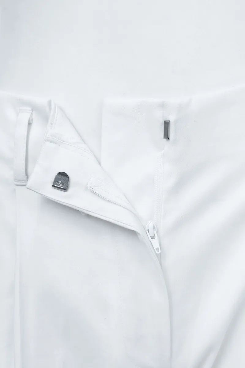 The High-Rise Carrot Taper Trouser