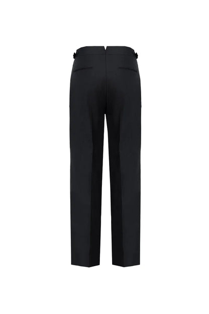 The Relaxed Formal Lustre Trouser