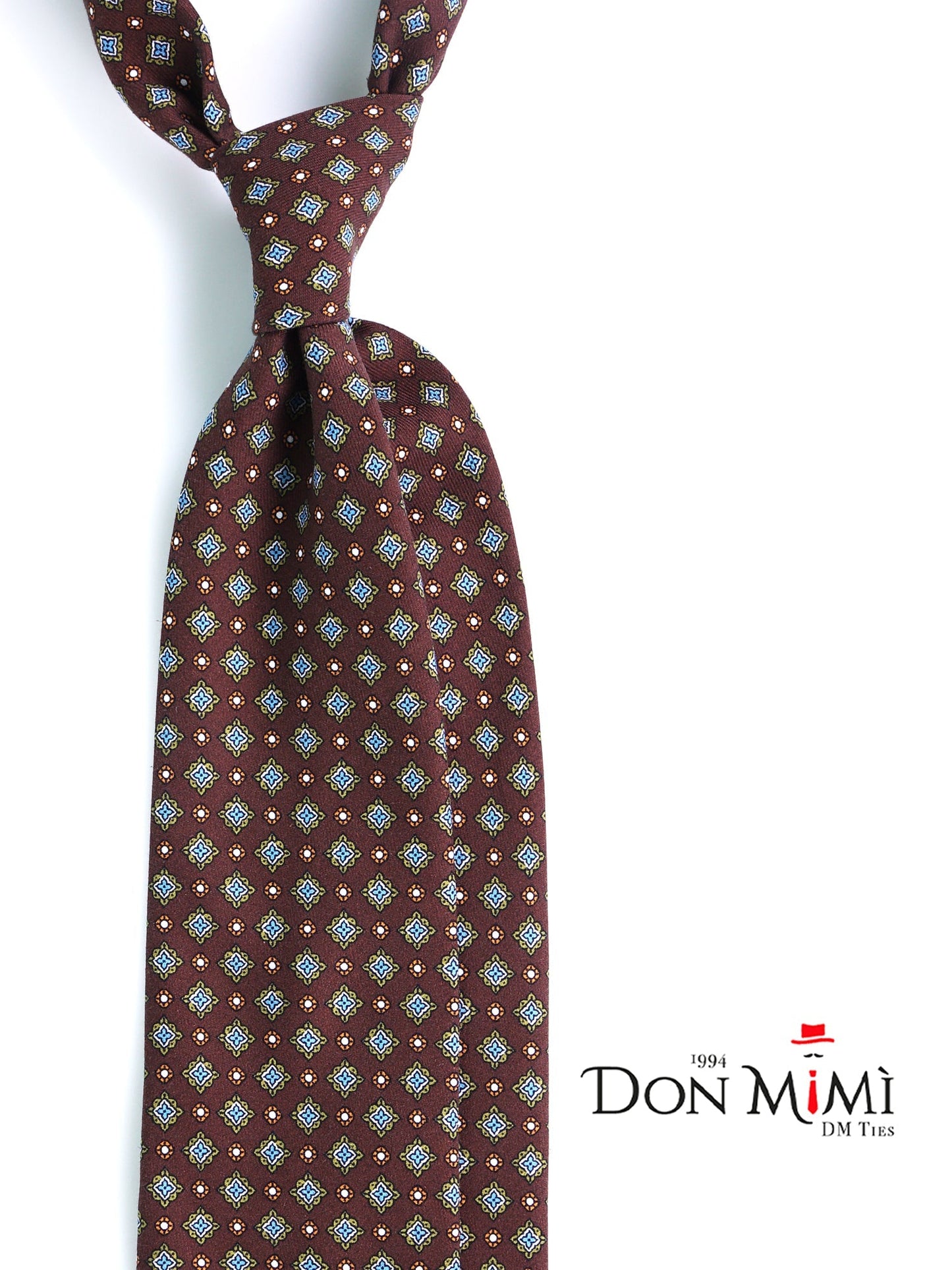 Luxury Silk Necktie in Brown