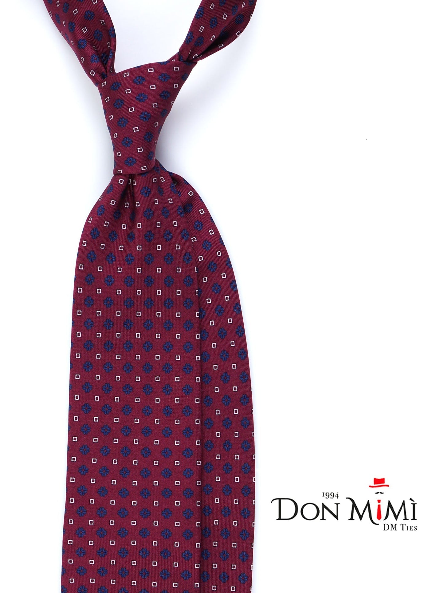 Luxury Silk Necktie in Burgundy