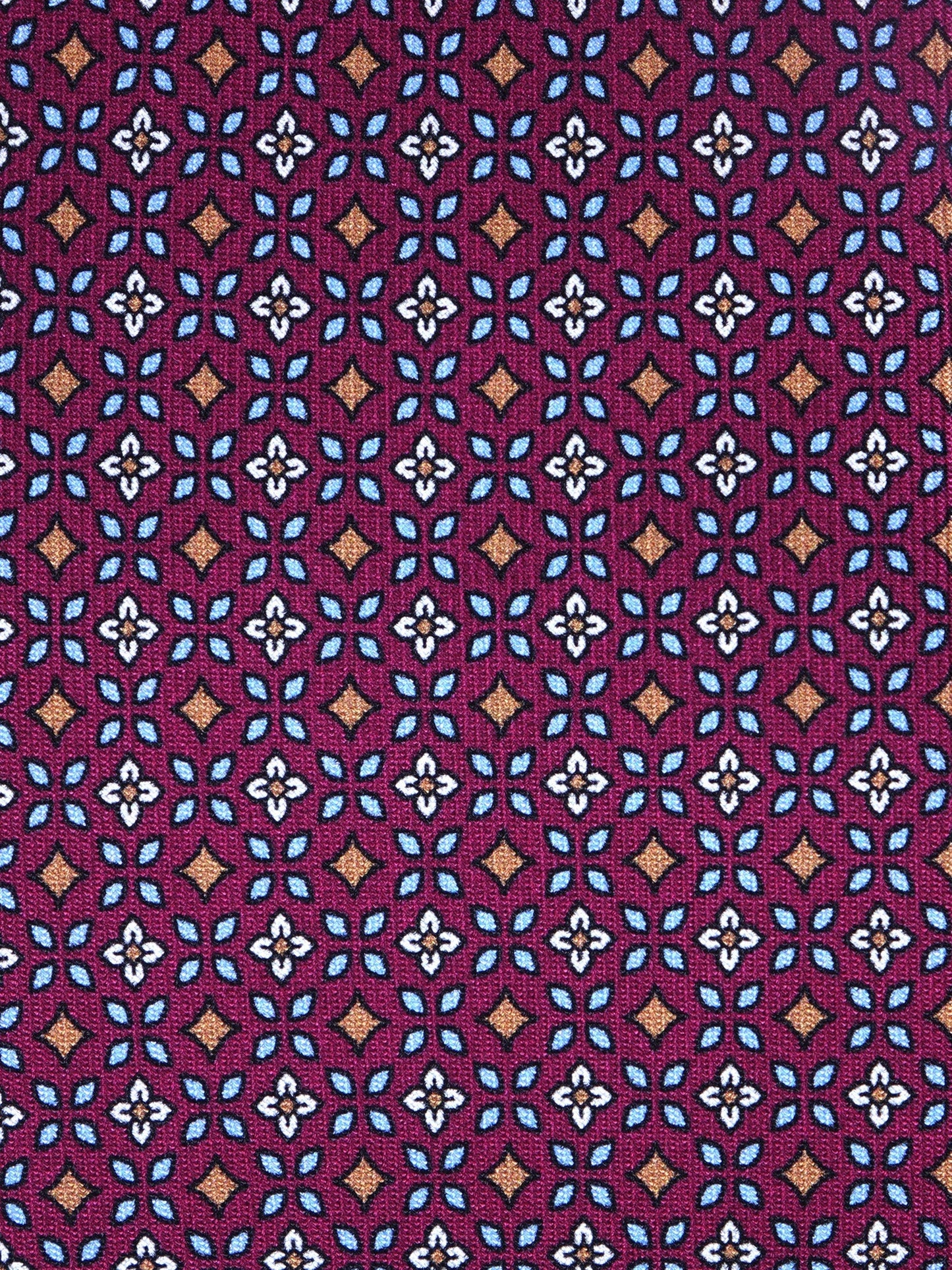 Luxury Silk Necktie in Burgundy