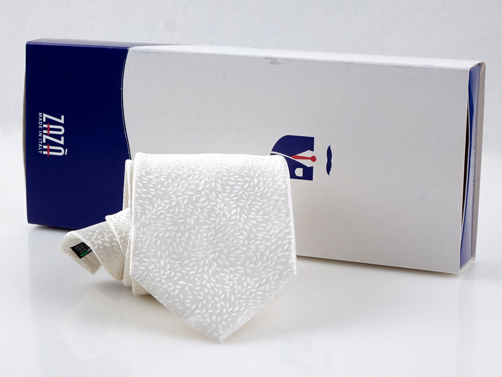 Luxury 3-Fold Silk Necktie in White